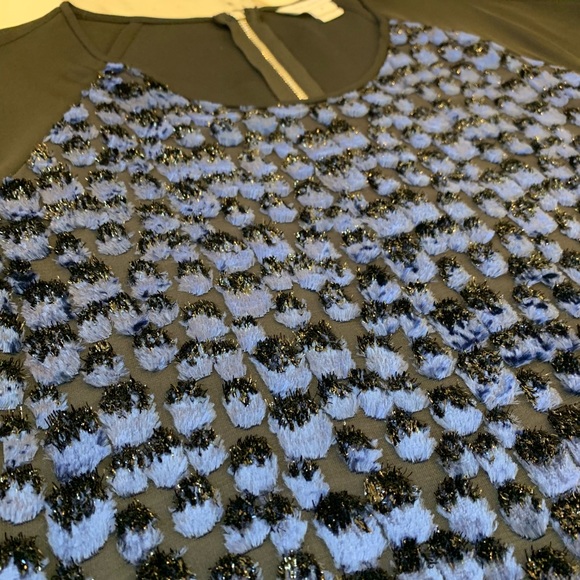 Navy💙 top by DVF size M - Picture 4 of 4